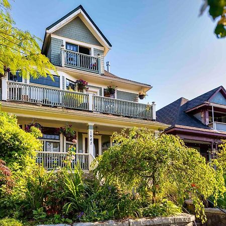 The Ivy On Parker Guest House Vancouver Bagian luar foto