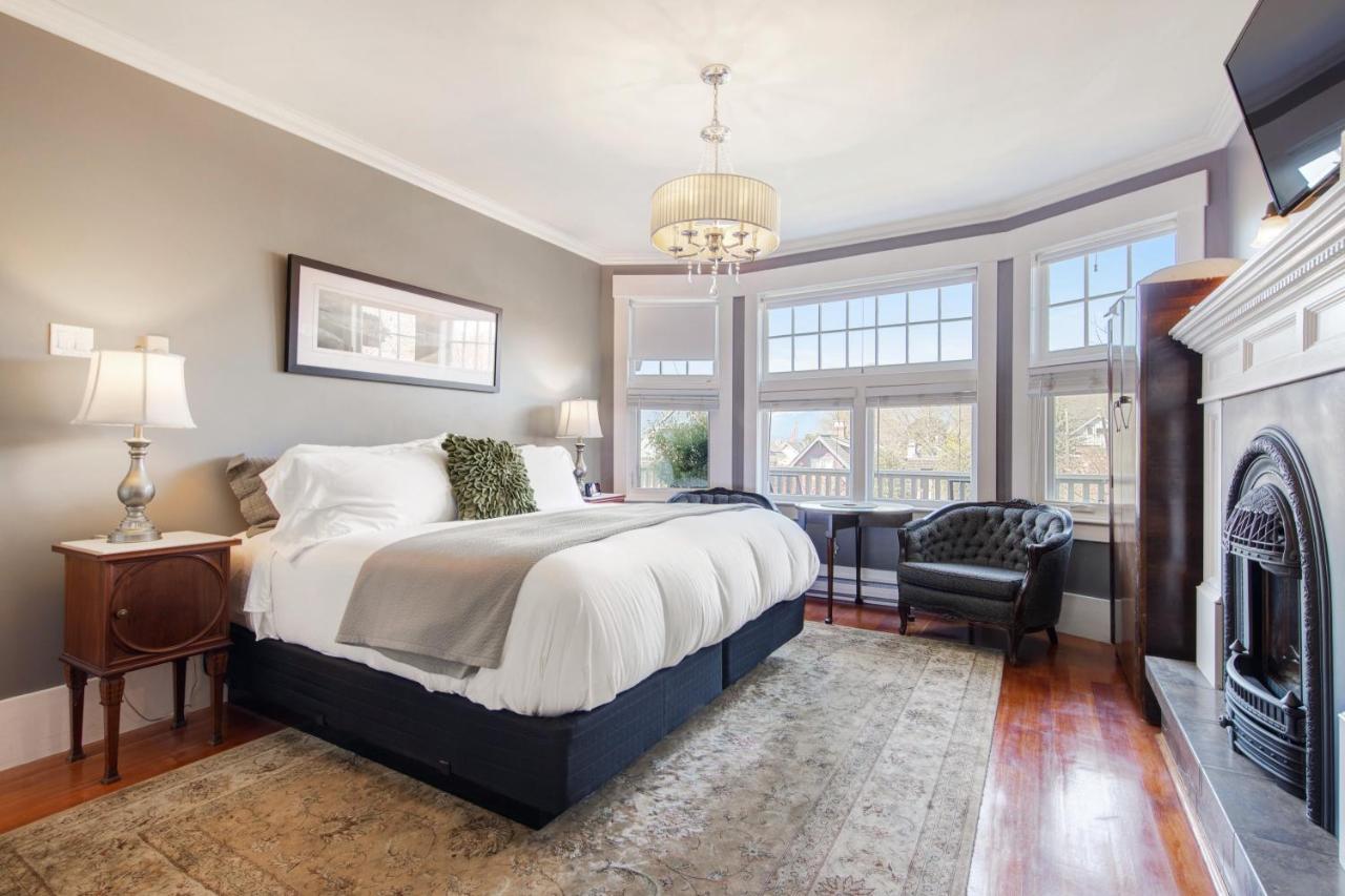 The Ivy On Parker Guest House Vancouver Bagian luar foto